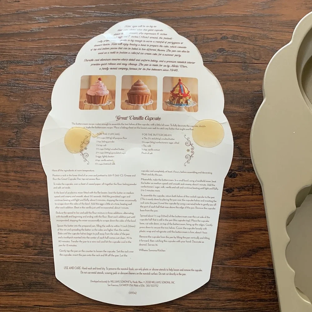 The Great Cupcake Pan from Williams Sonoma